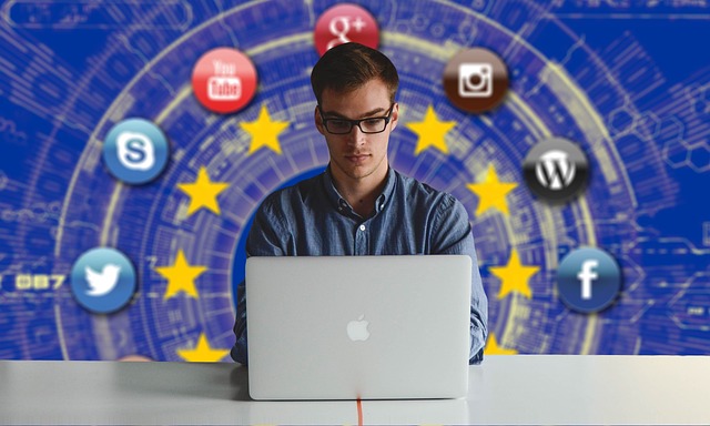 Gestion de réseaux et de médias sociaux